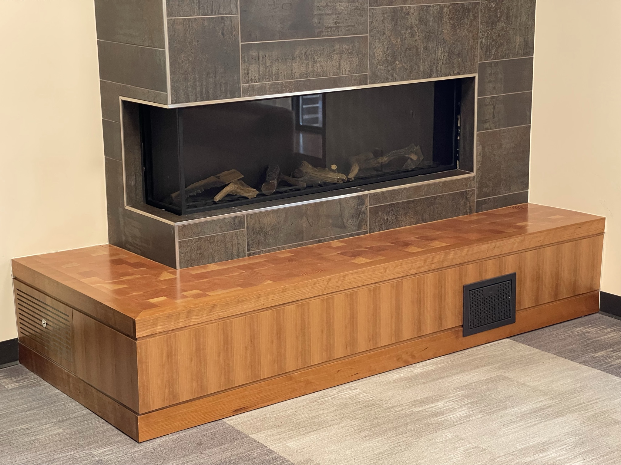 Wood Veneer vs Laminate